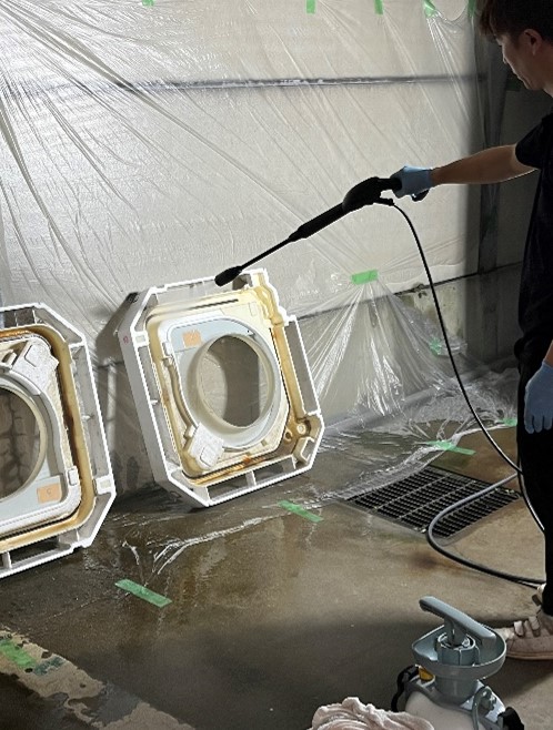 ドレンパンの高圧洗浄